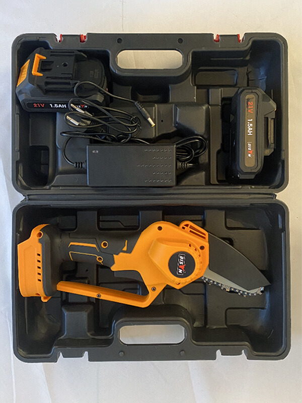one-hand-lithium-ion-battery-chainsaw-details-1.jpg
